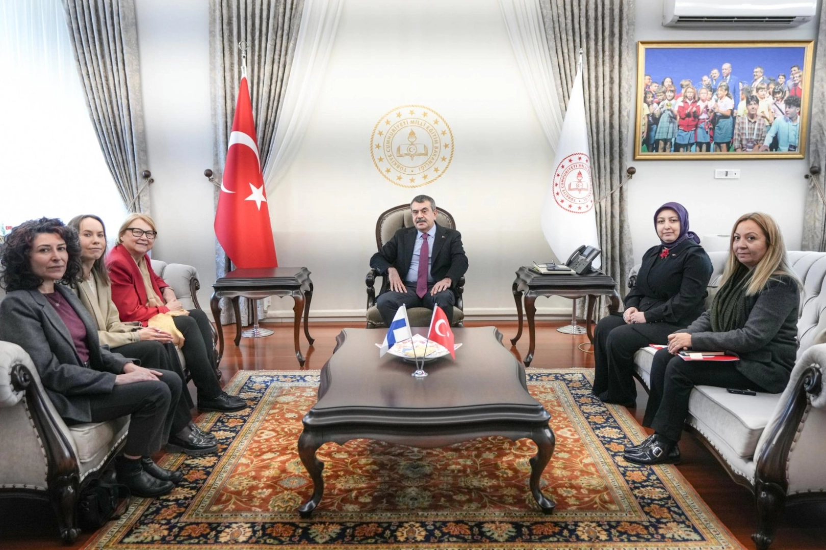 Bakan Tekin üç ülkenin büyükelçilerini kabul etti 