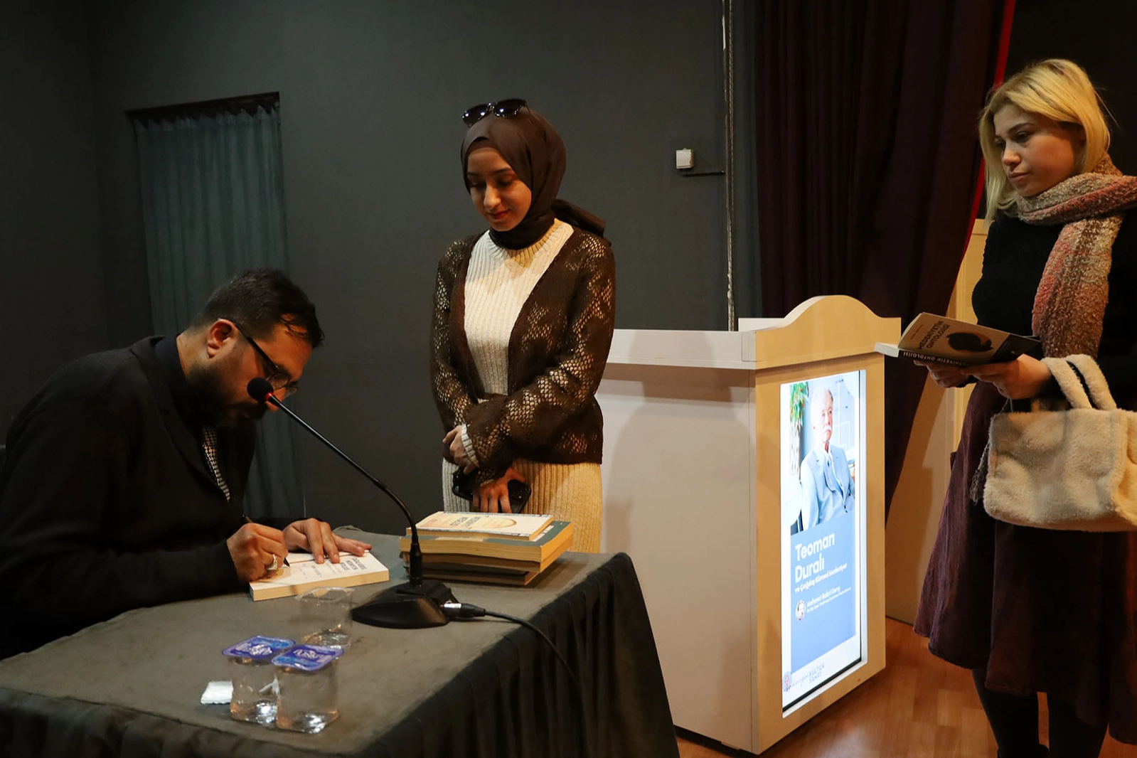 Türkiye’nin felsefede akıllara kazınan ismi: Teoman Duralı 