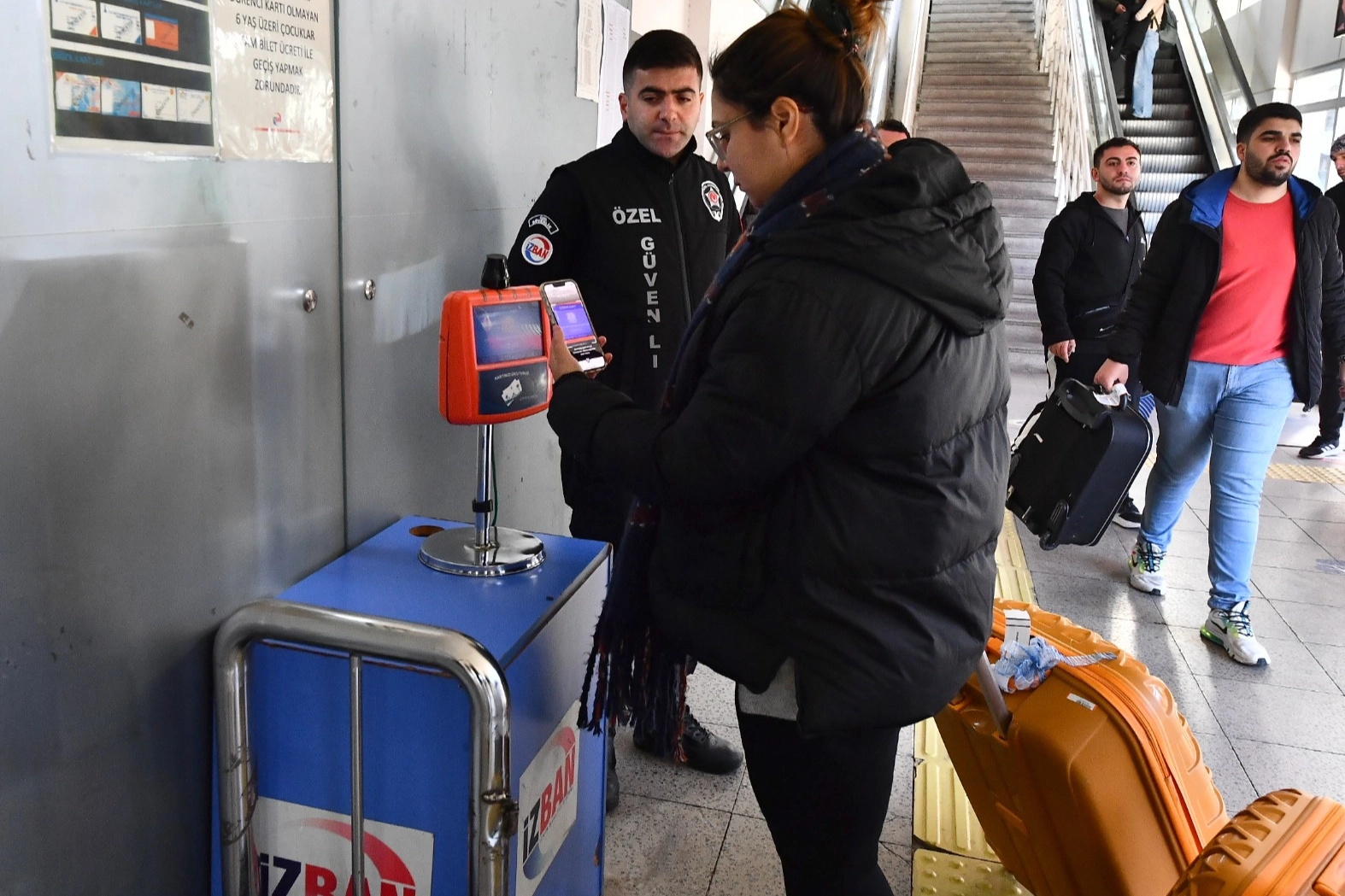 Toplu ulaşımda 'Dijital İzmirim Kart' rahatlığı 