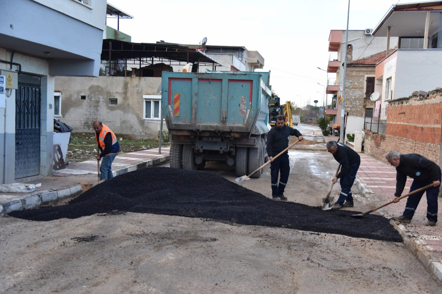 Manisa Şehzadeler’de altyapı seferberliği 