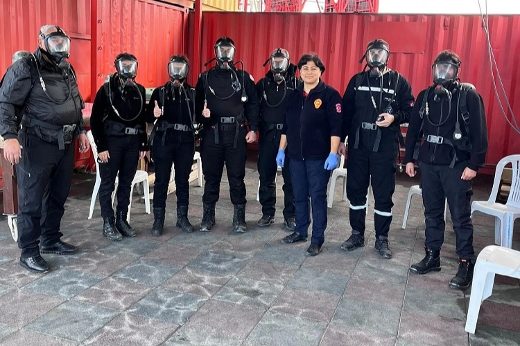 Tuzla Kent Konseyi'ne gönüllü itfaiyecilik eğitimi 
