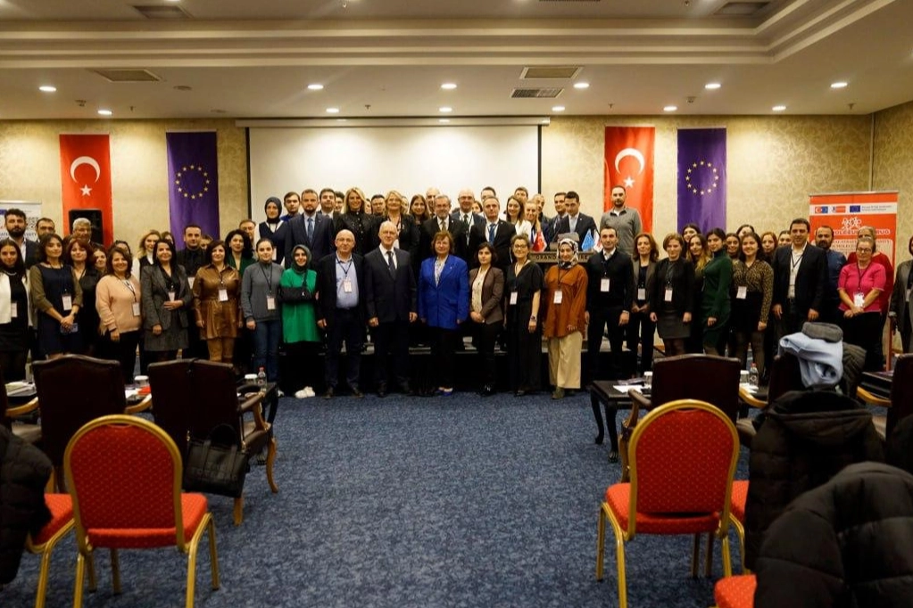 'Molekülden İlaca' projesi ile sektöre yetkin insan gücü desteği 
