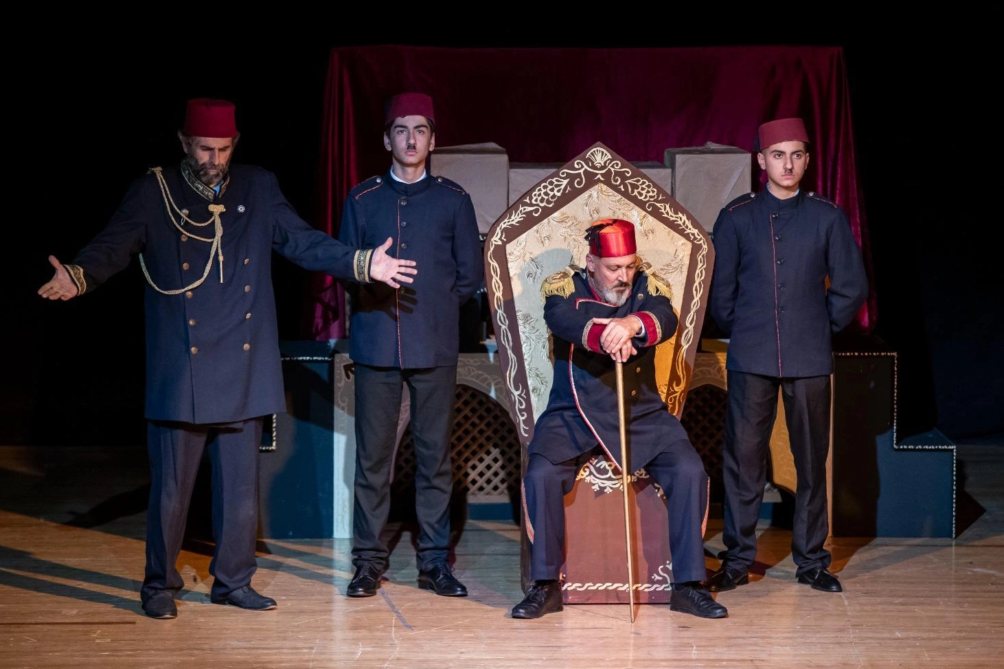 İzmir'de 6. Mahalle Tiyatroları'na muhteşem final 