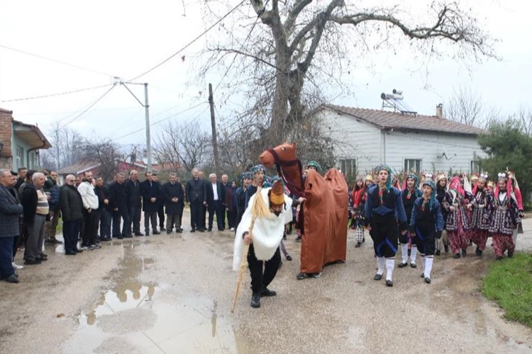 Bursa İnegöl'de eski Türk kültürü yeniden canlandı 