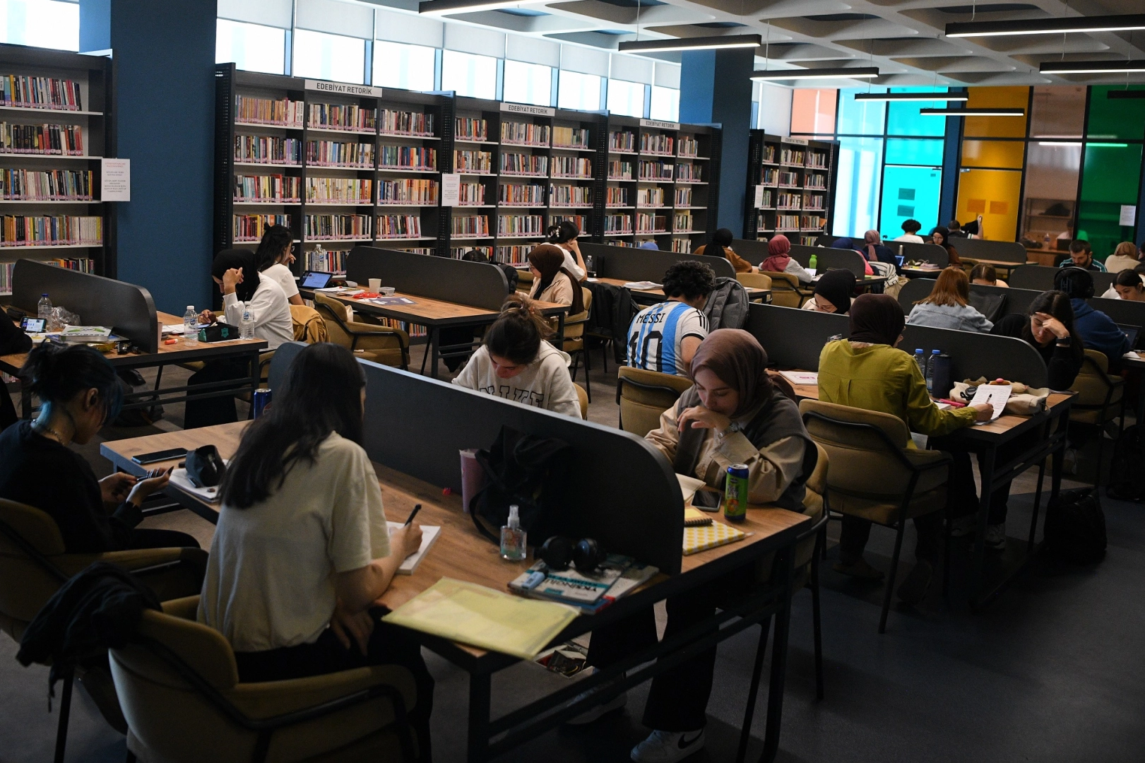 Kitap kahveler, 2024’te ziyaretçi akınına uğradı 
