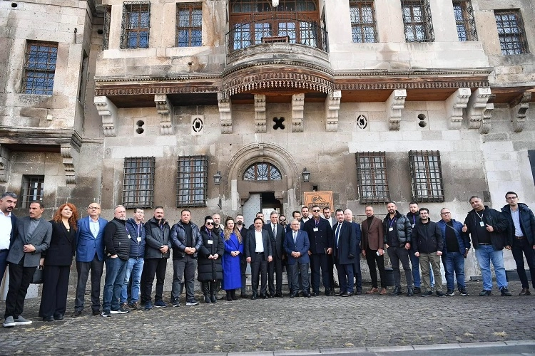 Büyükşehir ile tarihi Kayseri sokaklarında zaman yolculuğu 