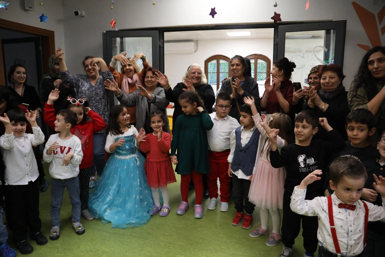 Yeni yıl etkinliğinde buluştular 