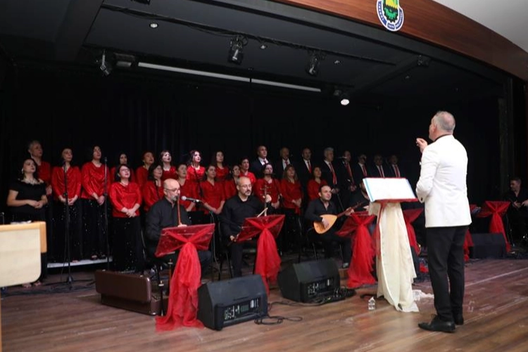 Bursa İnegöl'de Sarıkamış Şehitleri kahramanlık türküleriyle yad edildi 