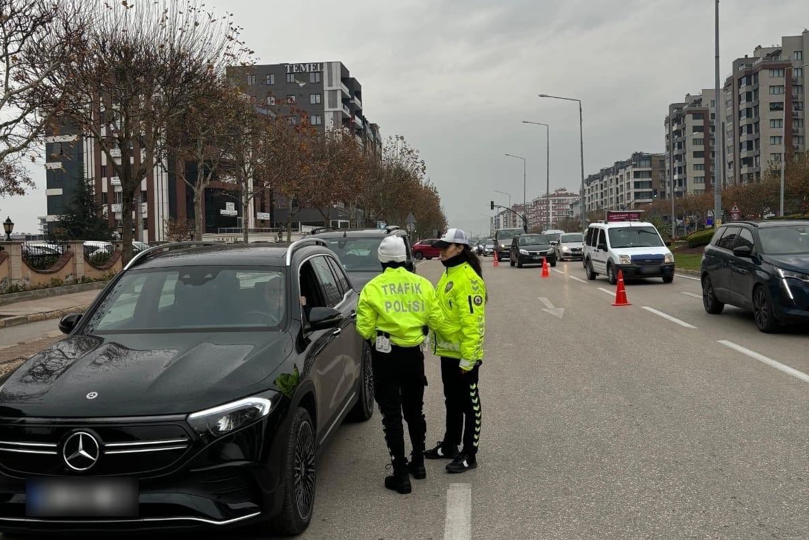 Bursa'da bir haftada 10 bine yakın araca idari para cezası 