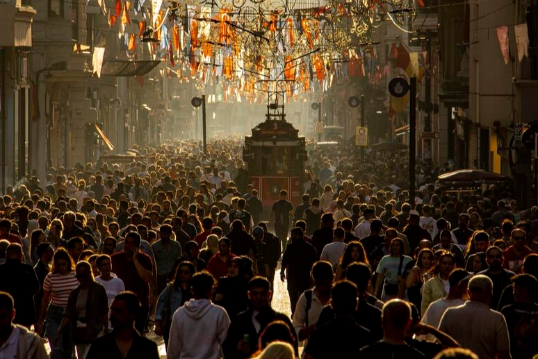 'Gençlere Alan Açık'ın kazananları belli oldu... Sıra halk oylamasında 