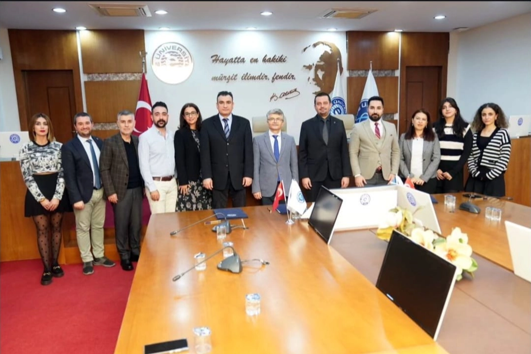 İZTEKNOLOJİ’den öğrencilere kariyer kapısı 