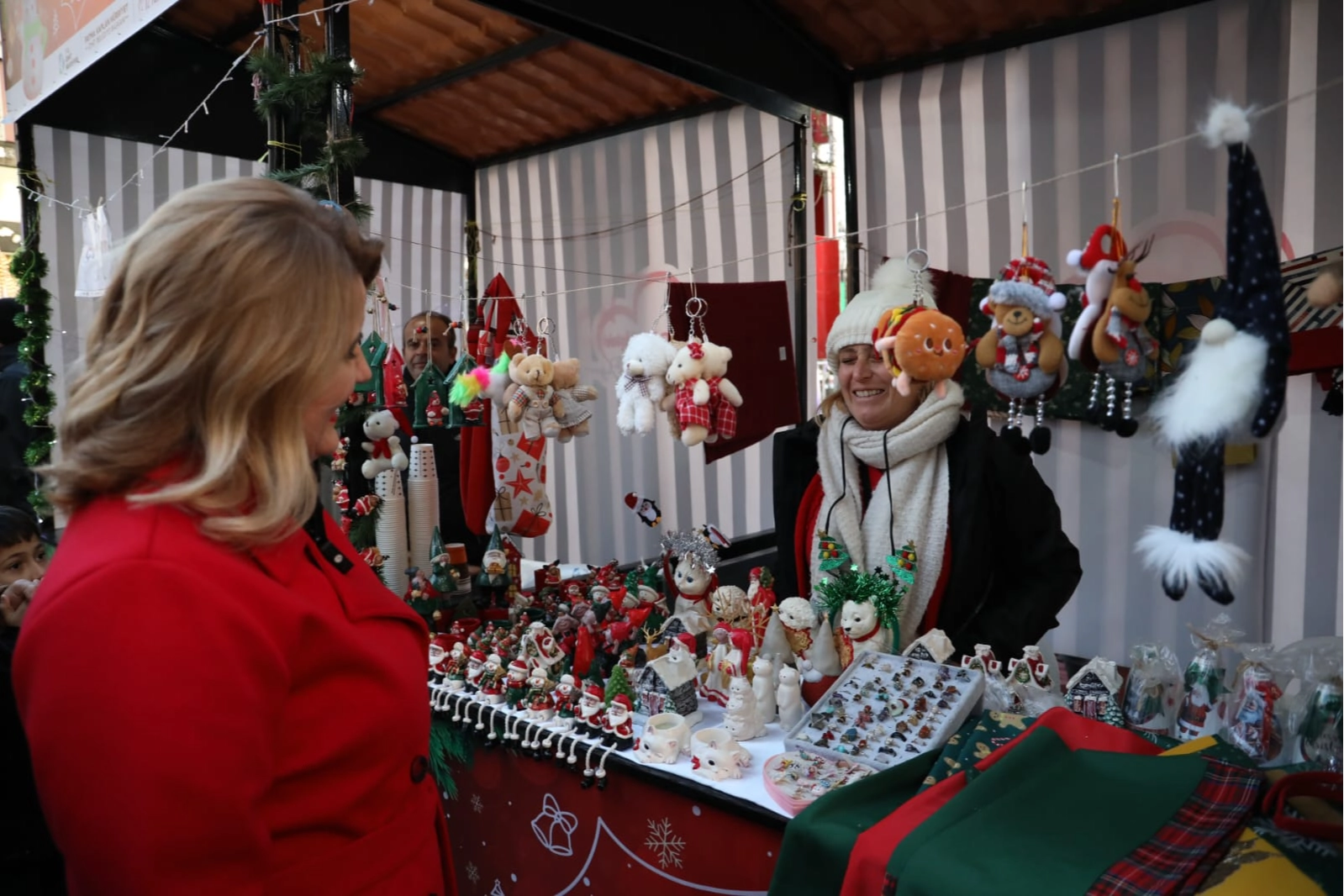 Kocaeli İzmit'te yılbaşı çoşkusu 