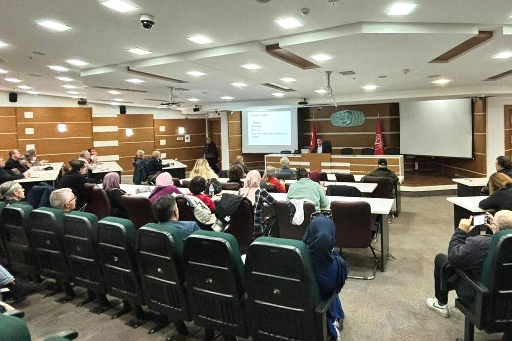 İzmir Bornova'da zeytin üreticilerine destek 