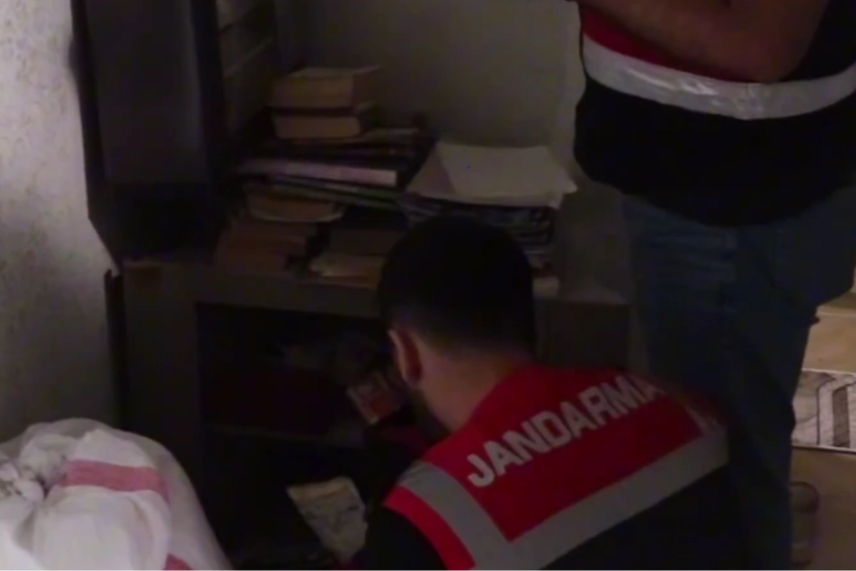 İçişleri'nden 38 ilde FETÖ'ye 63 Kıskaç! 