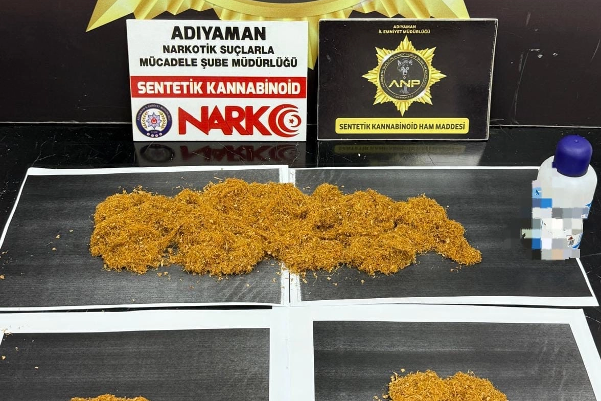 Narkotik ekiplerinden zehir tacirlerine darbe 