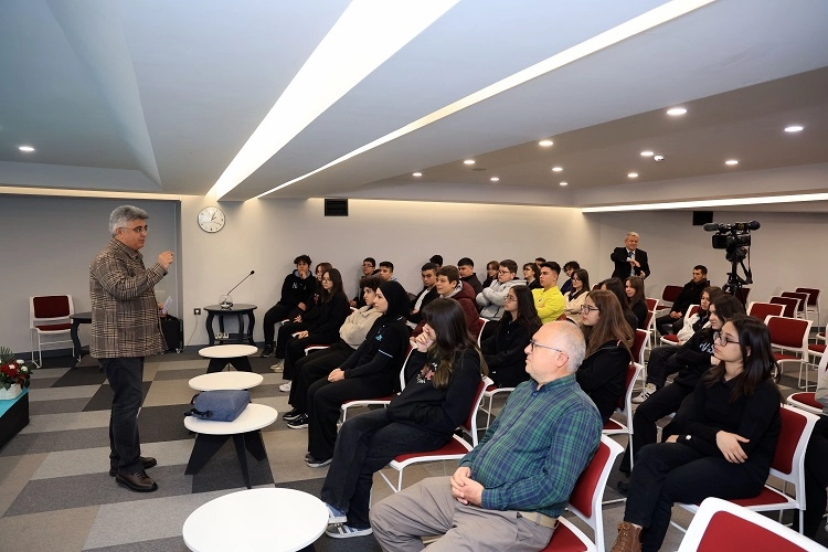 Kayseri Talas'ın Yazar Okulu'nda altı hafta tamamlandı 