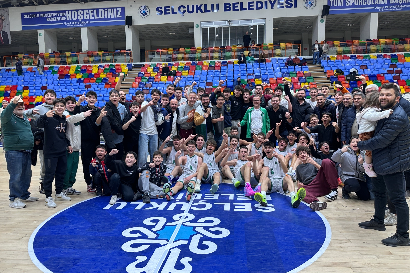 Konya Karatay U16'da potada bölge şampiyonluğuna gidiyor 