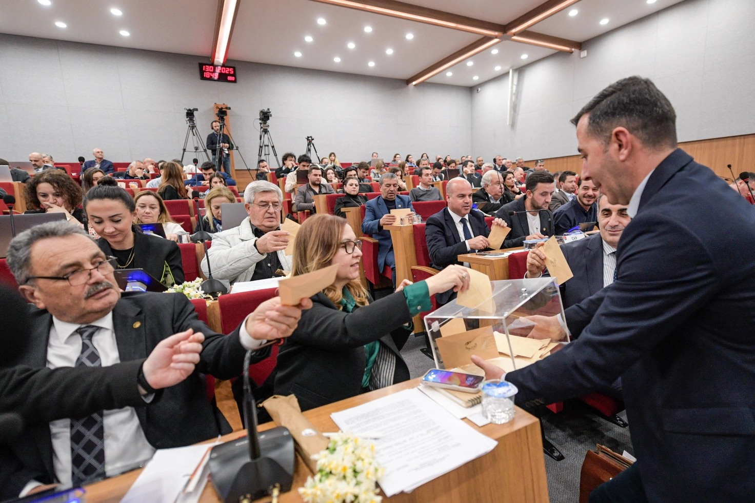 İzmir'de Kentsel dönüşüme maddi destekli öneri 