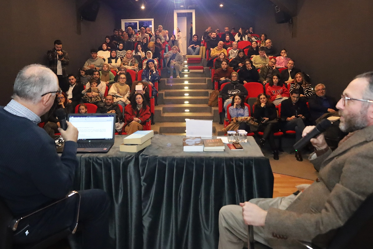 Sakarya'da edebiyat dolu bir gece 