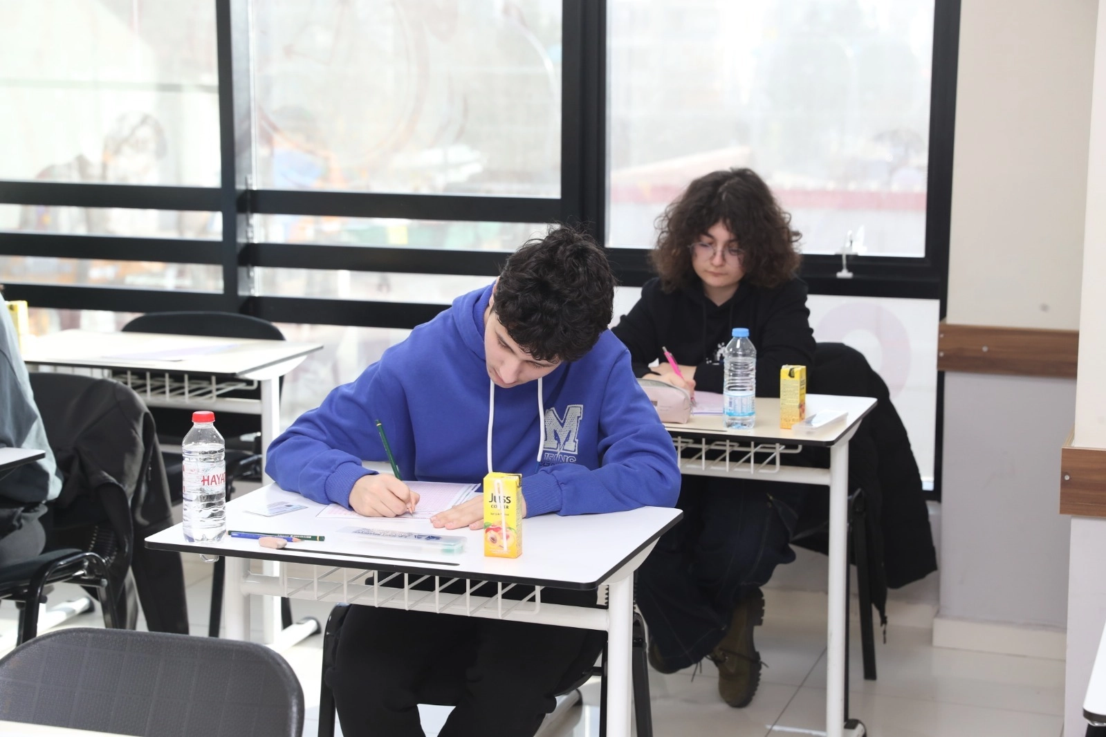 Kocaeli İzmit'te sınav başvuruları başladı 