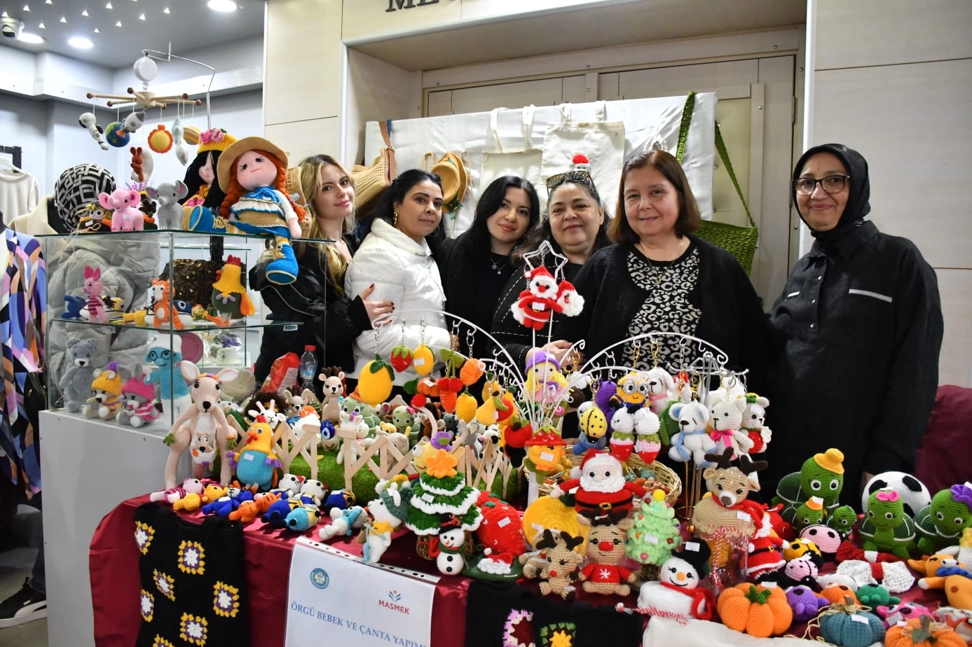 Manisa'da MASMEK'in 2024 sergisi açıldı 