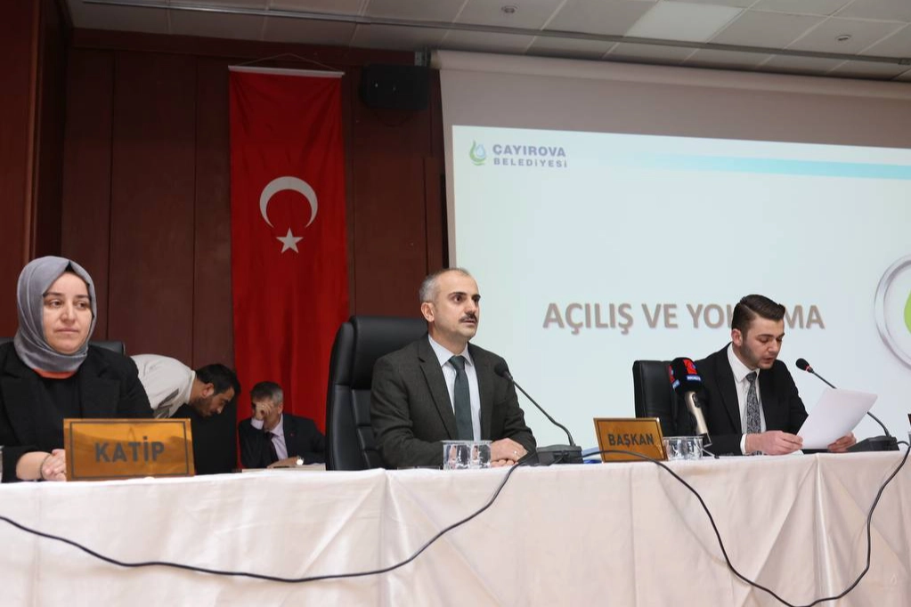 Kocaeli Çayırova’da olağanüstü meclis toplantısı yapıldı 