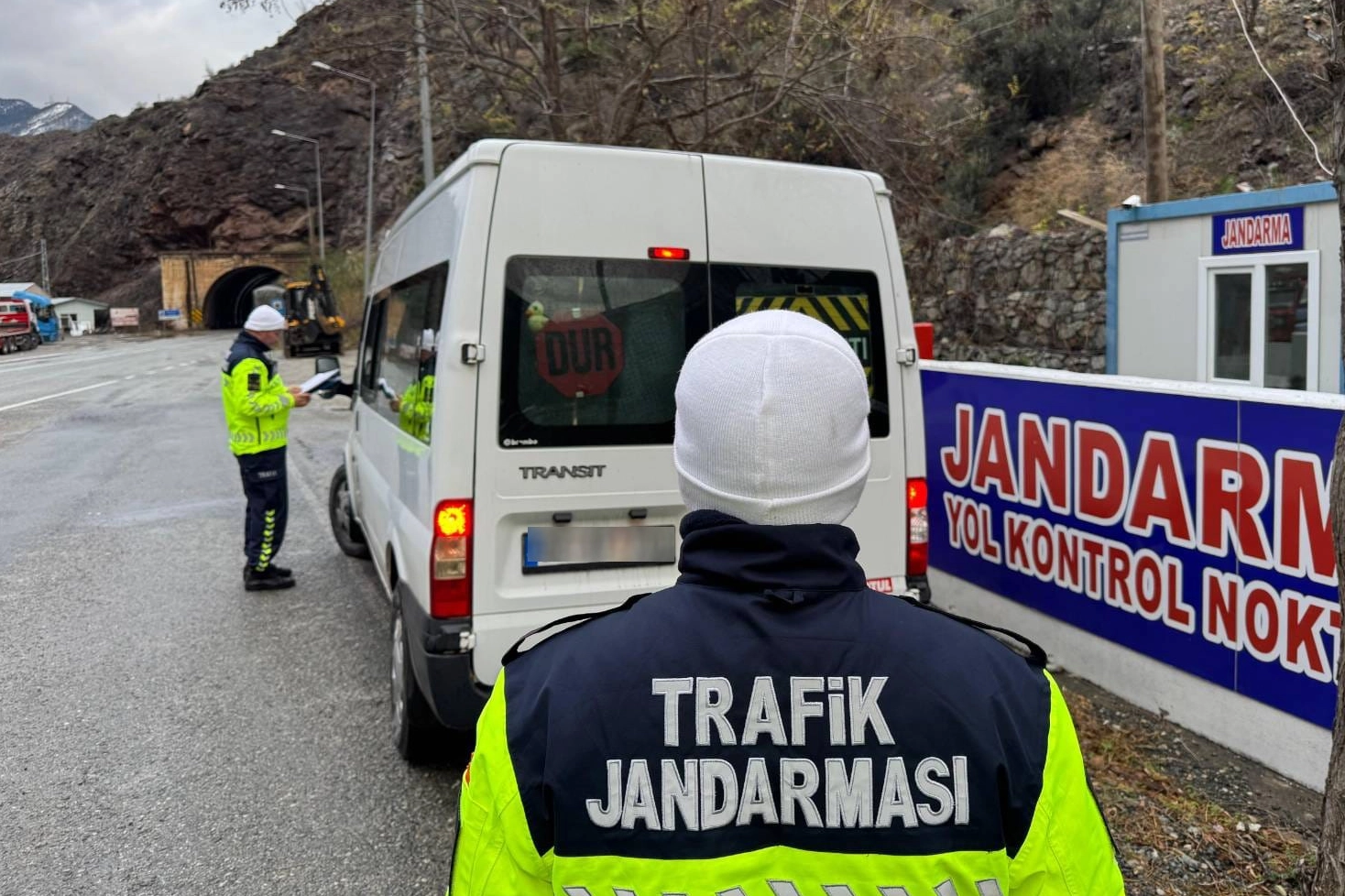 Artvin Jandarması 2024'te eğitim ve denetimlerde hız kesmedi 