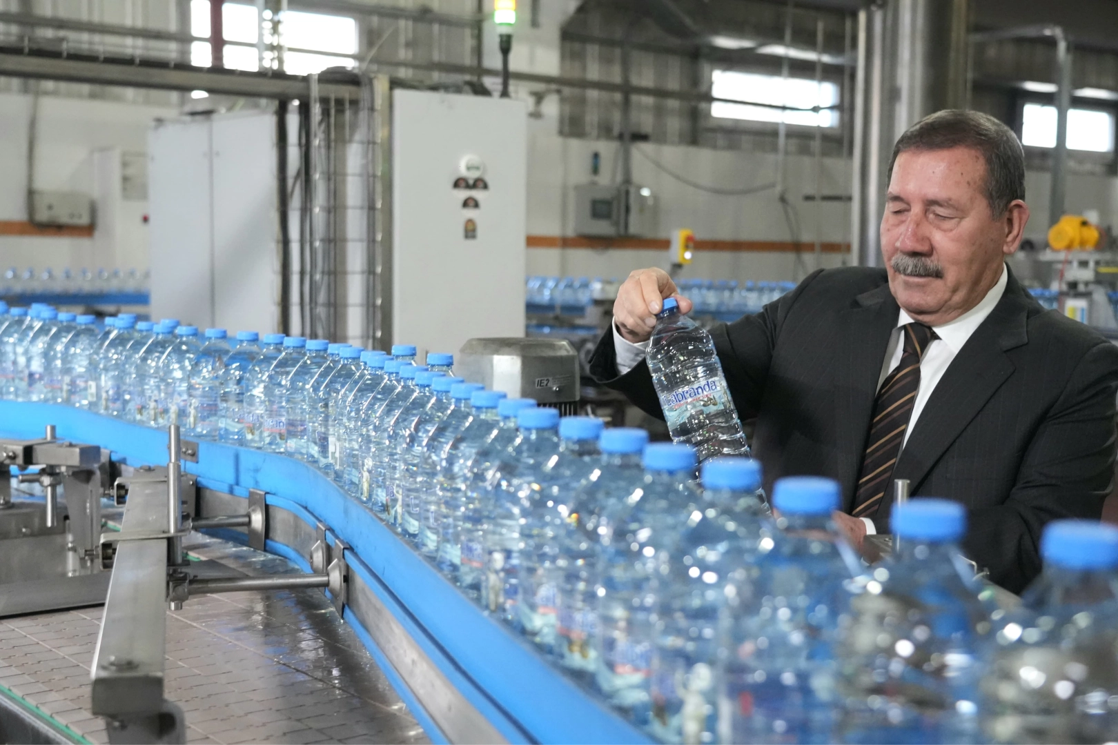 Muğla Milas'ta su fabrikasına yakın mercek 