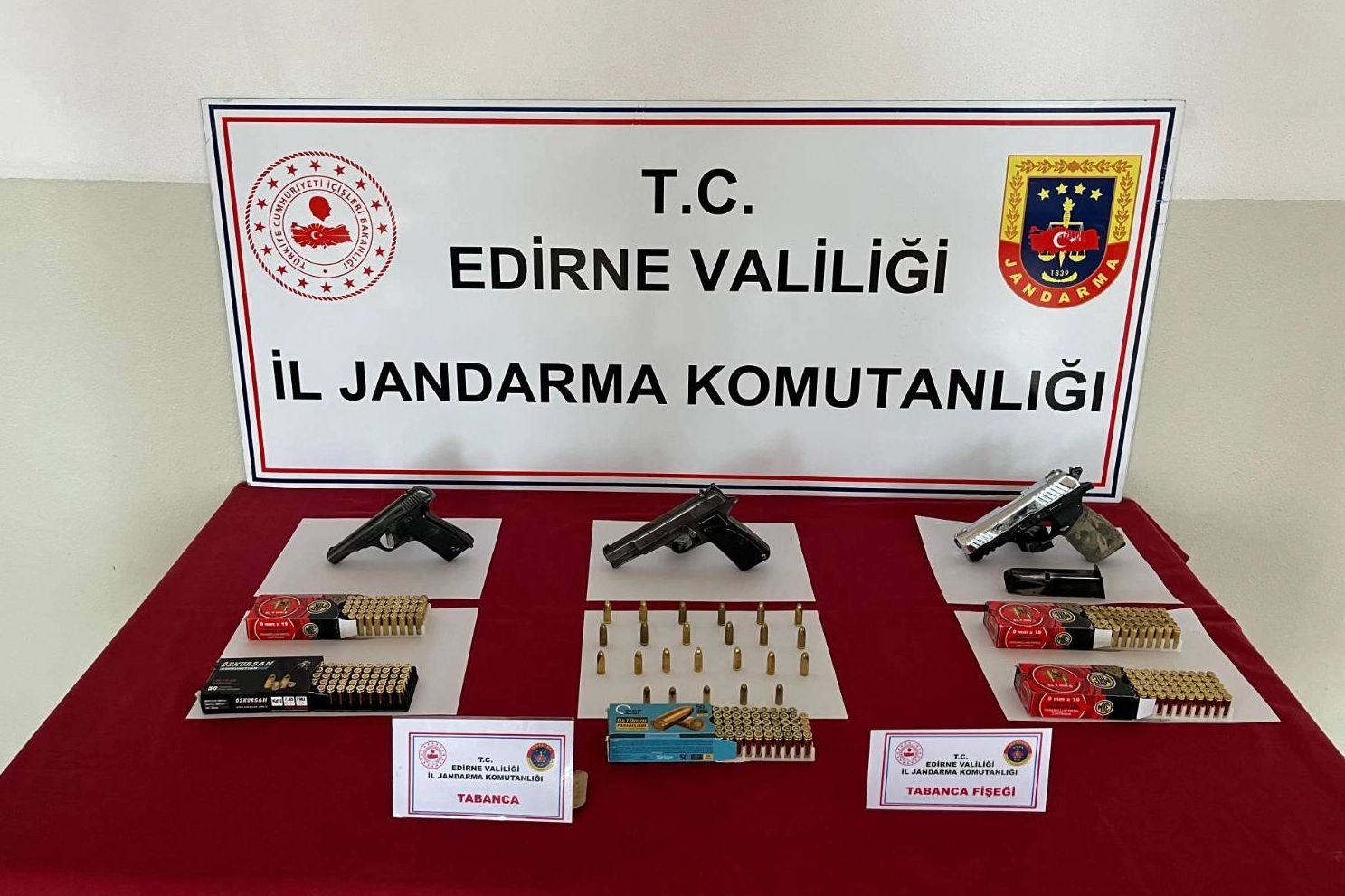 Edirne Havsa’da kaçak silah operasyonu! 