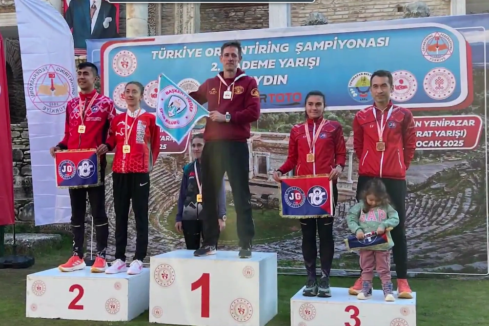 Oryantiringte Jandarma Gücü madalyaları topladı 