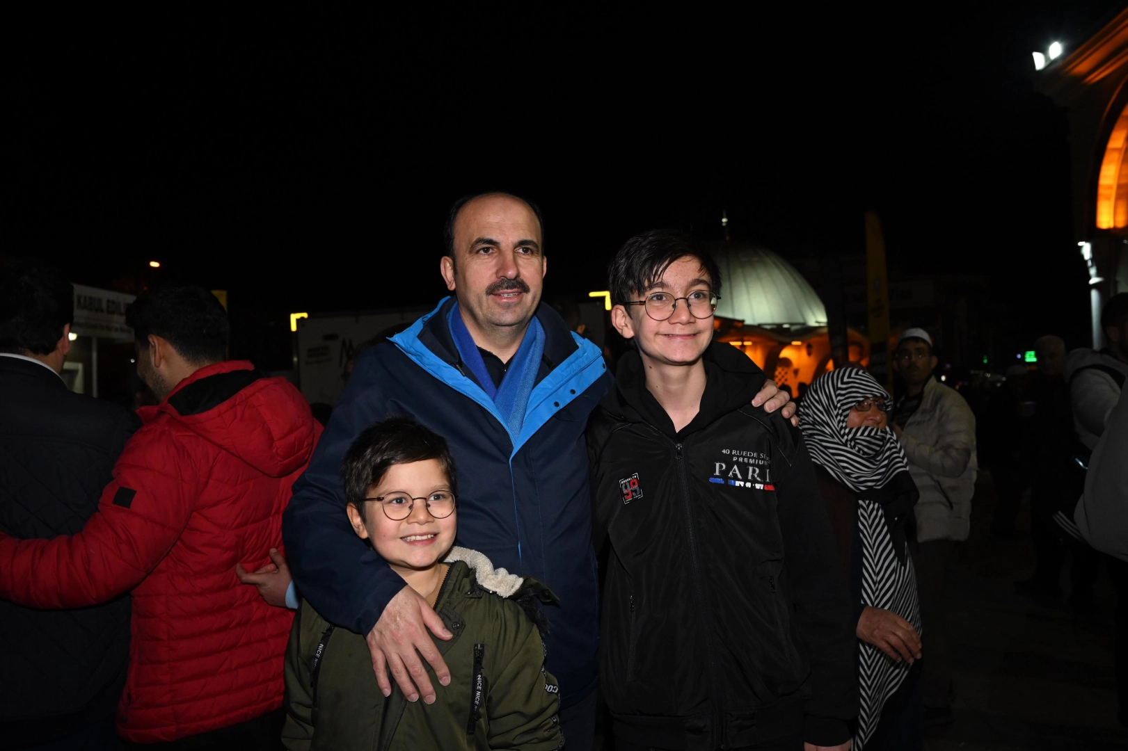 Vali Akın ve Başkan Altay Konyalılarla bir araya geldi 