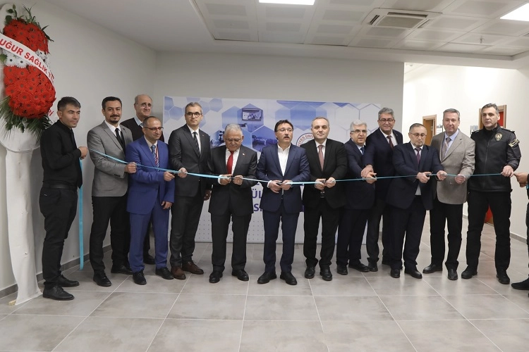 Kayseri Büyükşehir'den ERÜ'ye tıbbi simülasyon merkezi 