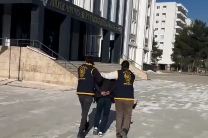 Kesinleşmiş hapis cezası bulunan şahıs yakalandı! 
