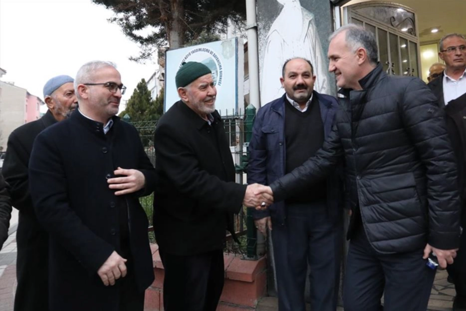 Bursa İnegöl'de Bereket Sofrası Halit Paşa Caminde kuruldu 