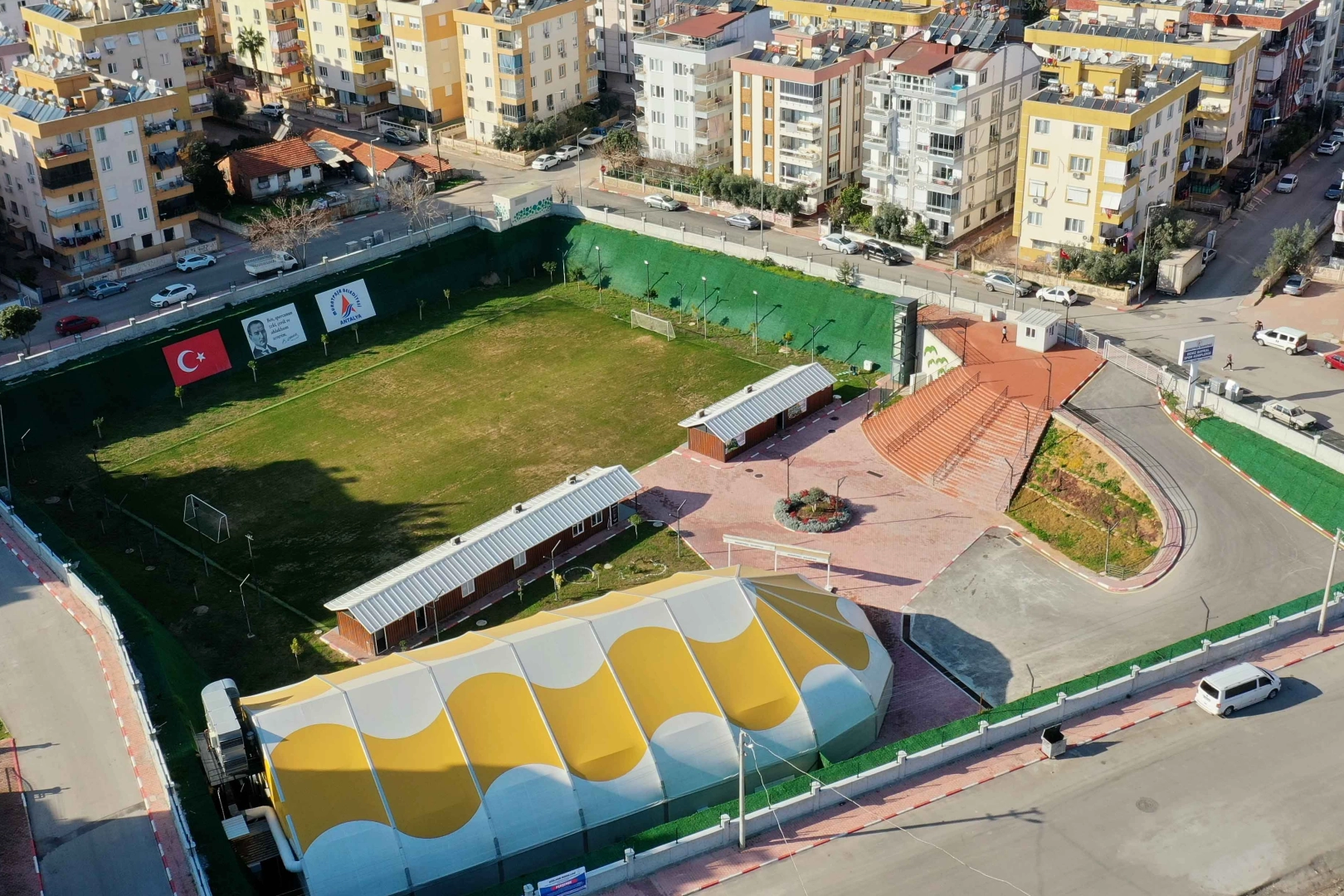 Deniz Baykal’ın adı Antalya'da yaşayacak 