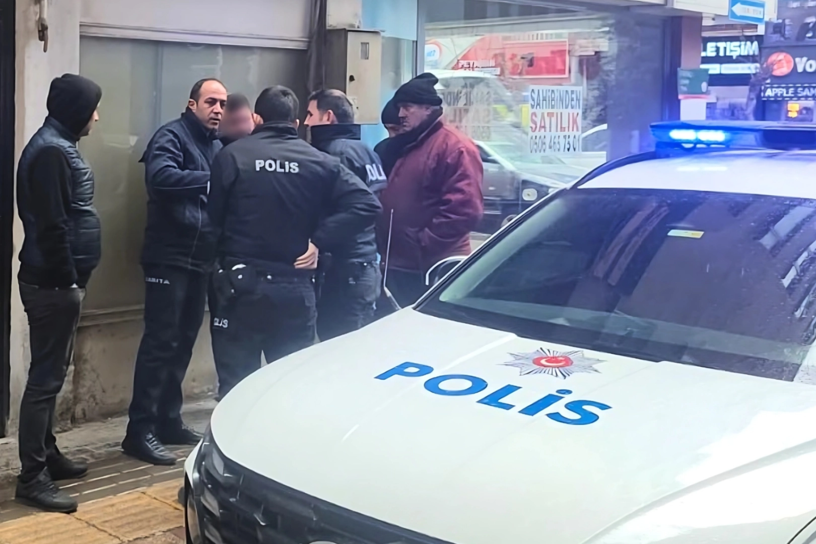 Bursa'da duygu sömürüsü Gemlik Zabıtası'na sökmedi! 
