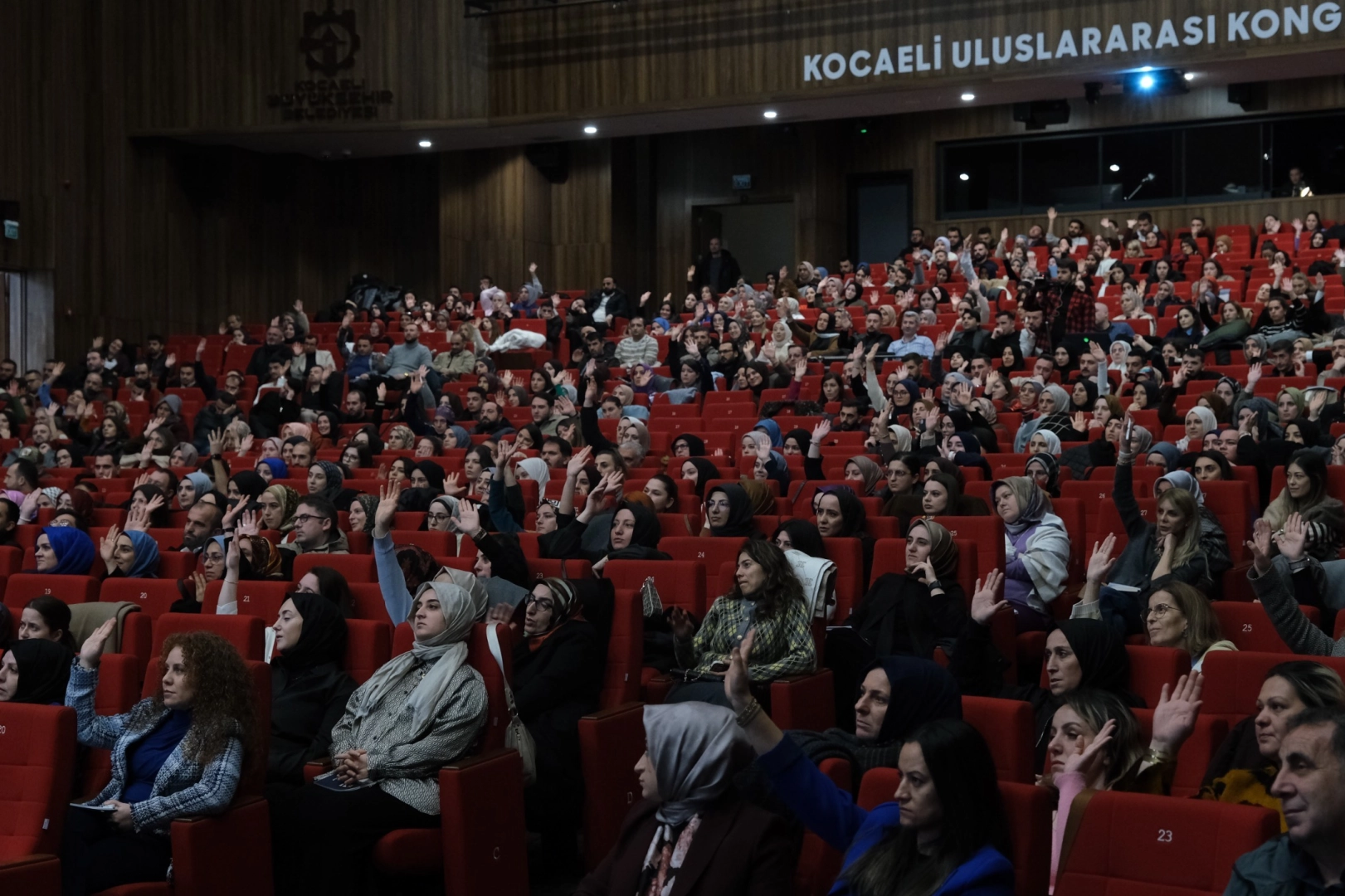 Kocaeli'de en büyük yatırım gençlere yapılıyor 