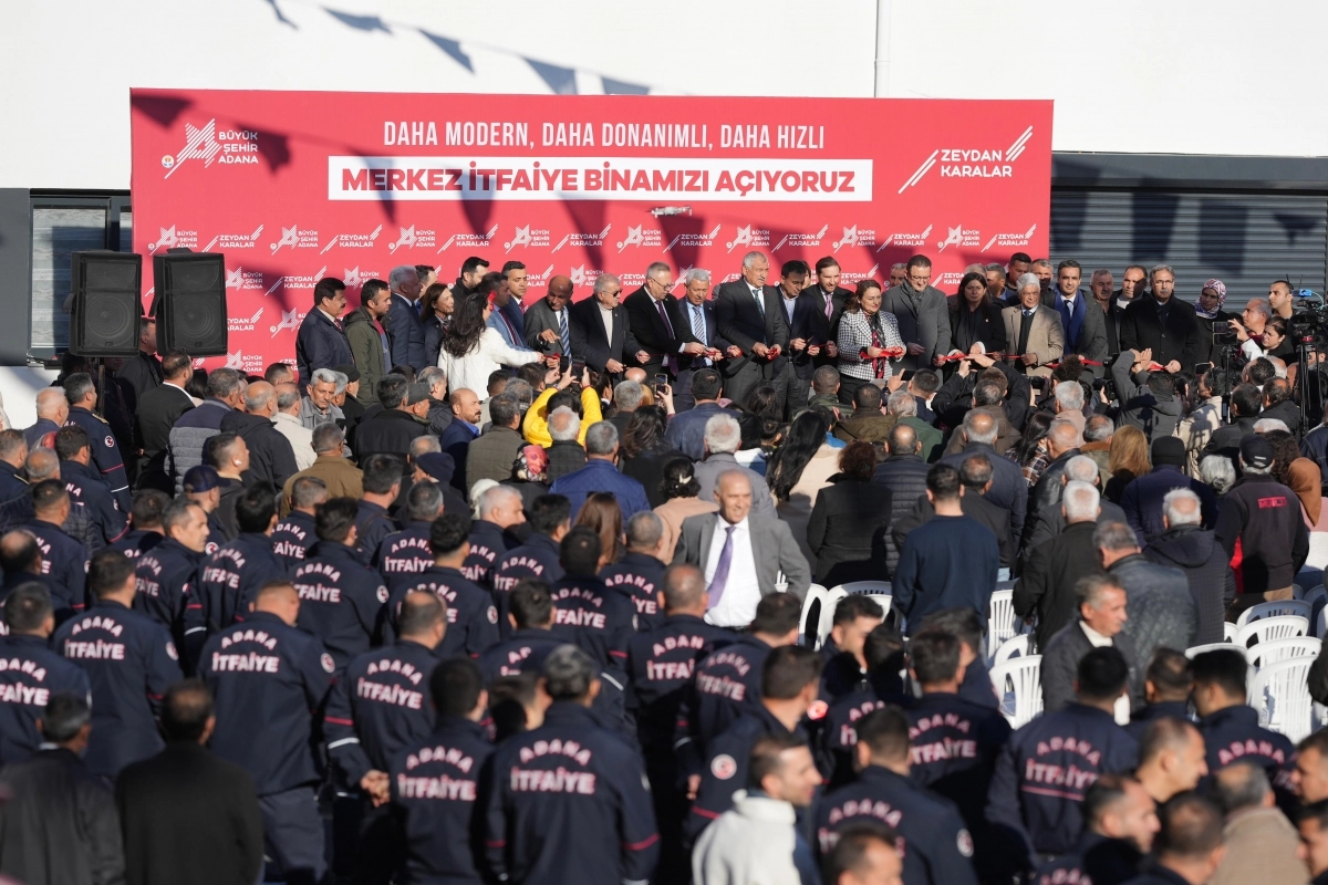 Adana'da yeni itfaiye binasına coşkulu açılış 