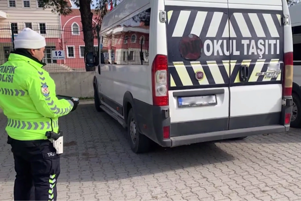 Okul servis araçlarına sıkı takip 