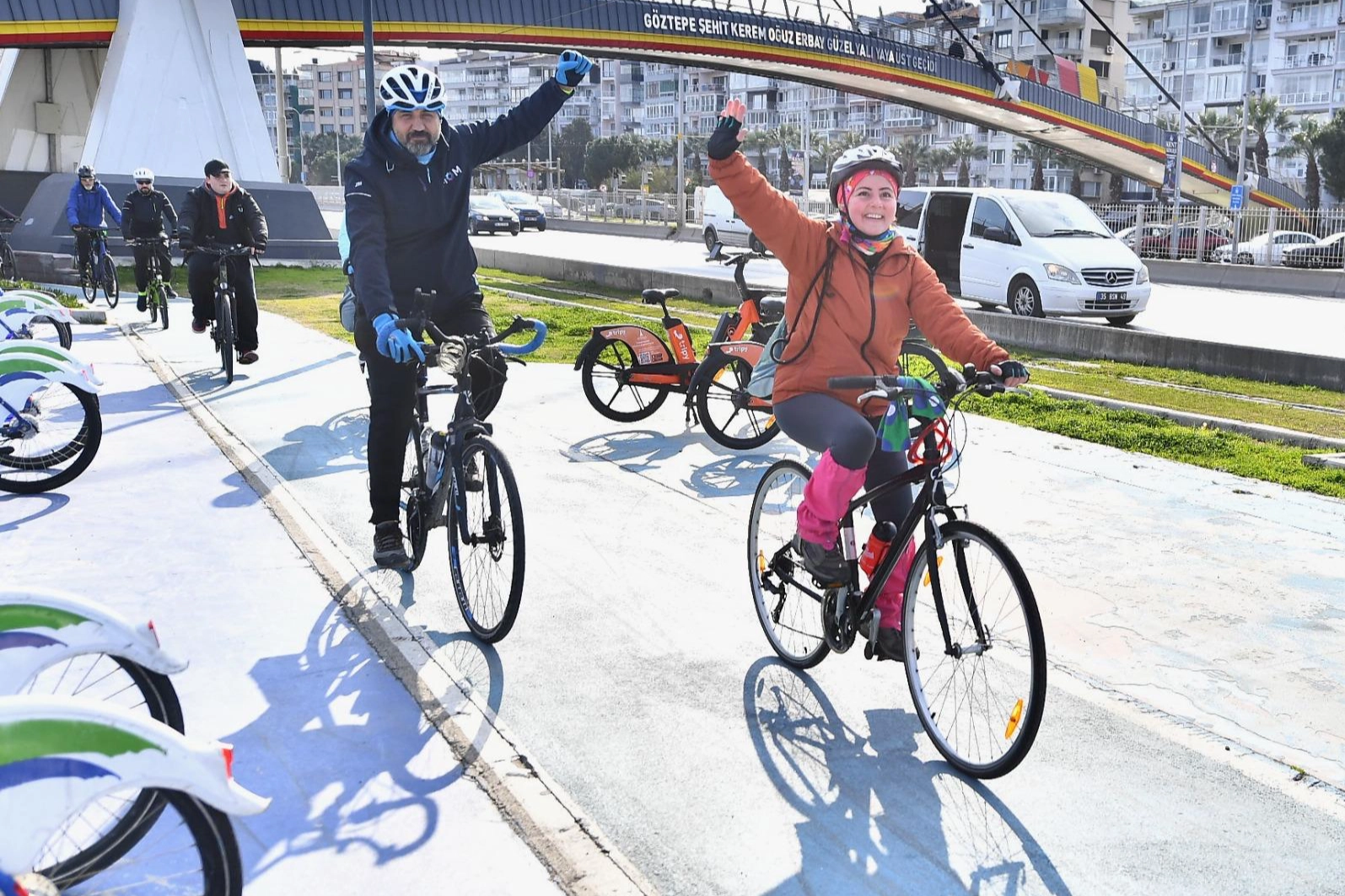 İzmirli bisikletliler hafta sonu pedalladı! 