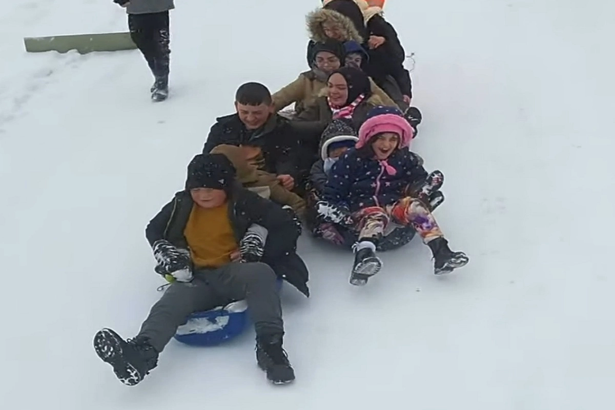 Bilecik Pazaryeri'nde 'kızak' coşkusu! 