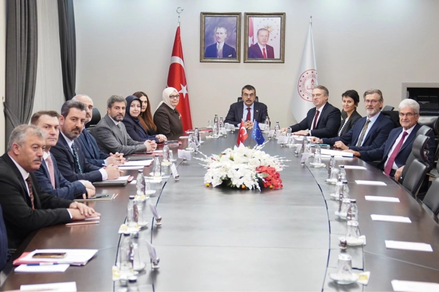 AB Türkiye Delegasyonu MEB'de 