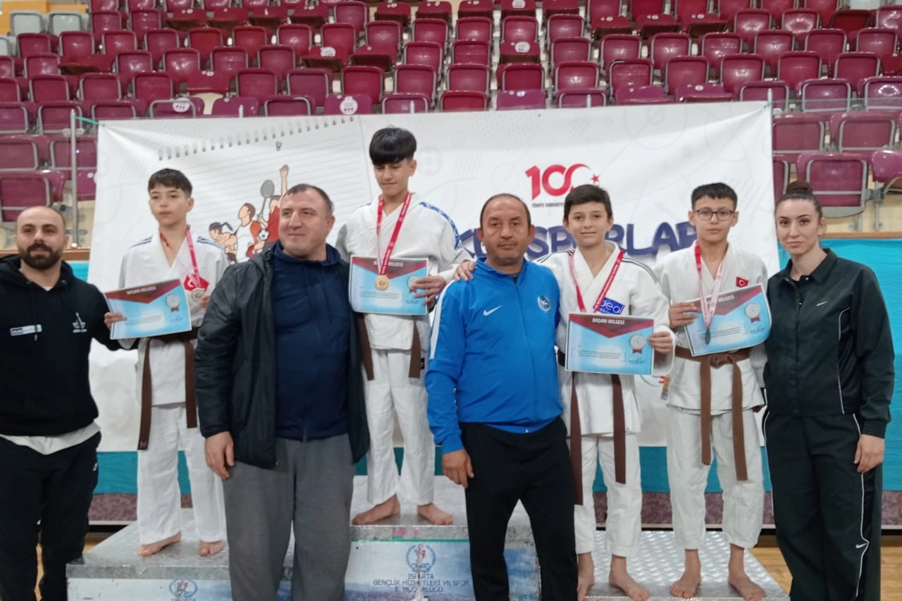 Kumlucalı Judocular Türkiye şampiyonası biletini aldılar 