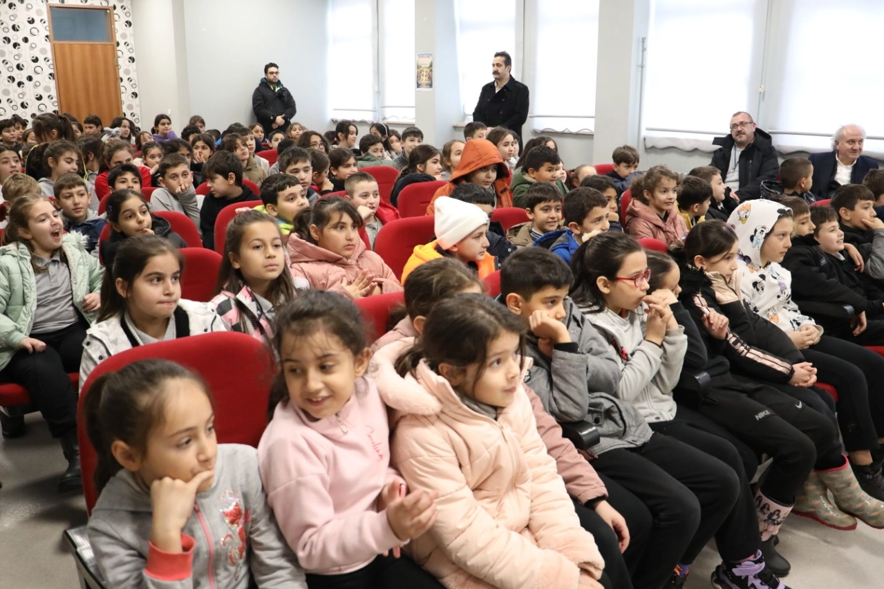 'Gülümseyen Çocuklar' Akpınar'da buluştu 