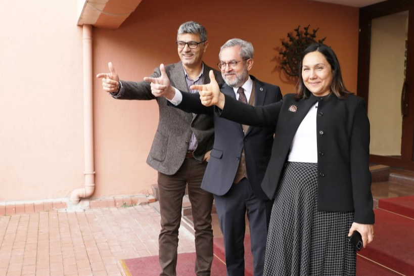 Milli atıcı Dikeç'ten ikonik poz 