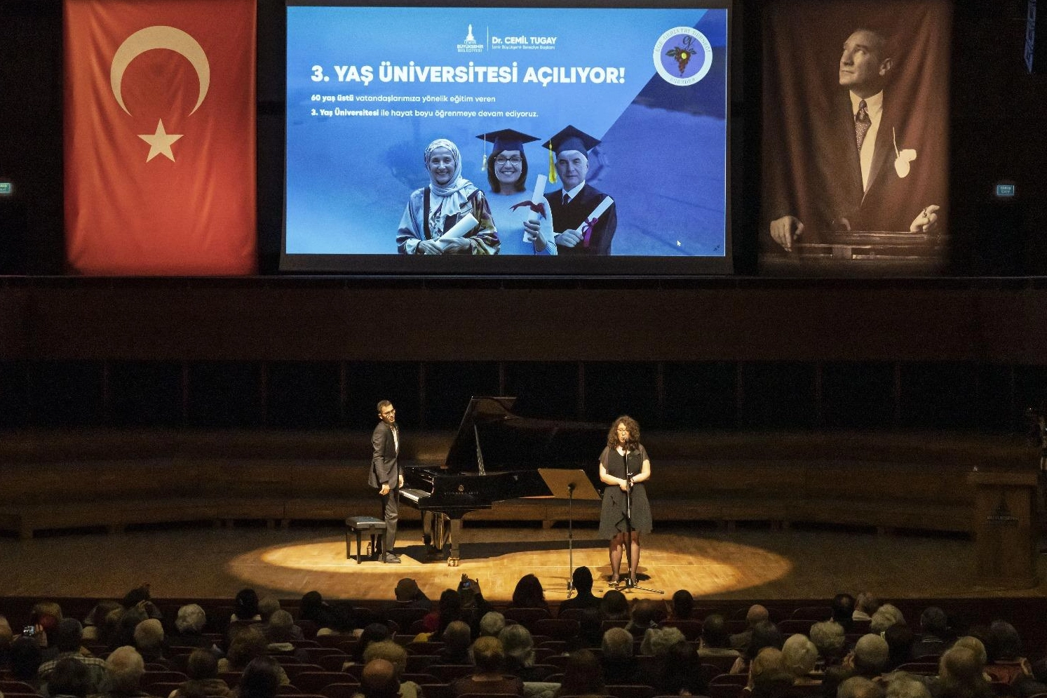 İzmir'de +60 yaş üniversiteli oluyor 