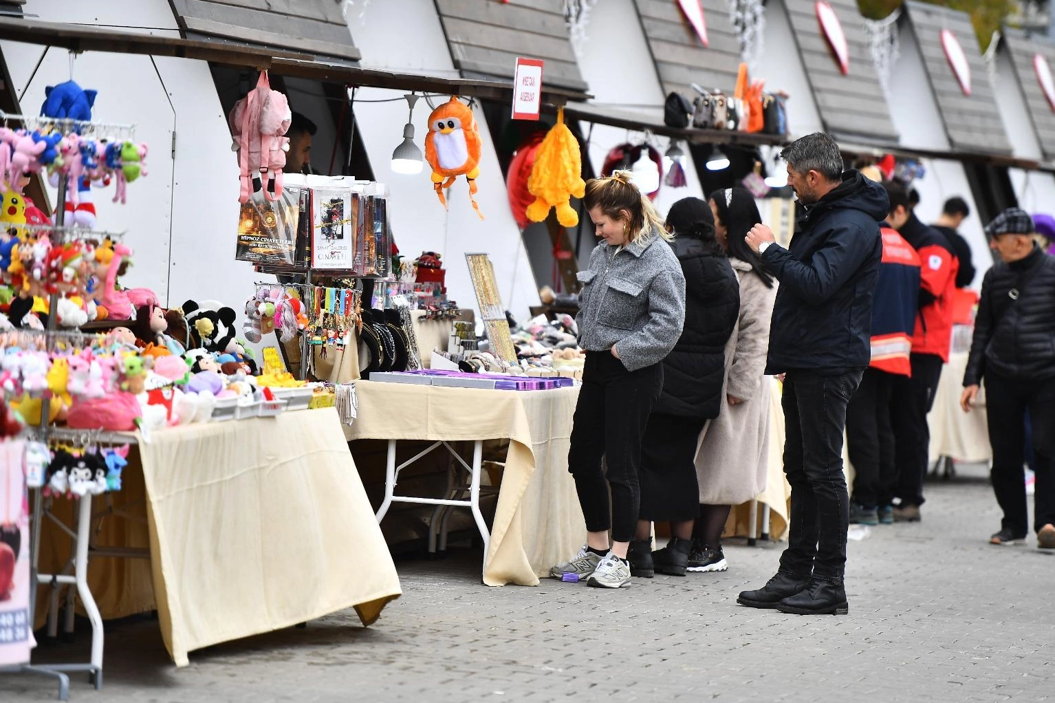 İzmir'de kalpleri ısıtan festival 