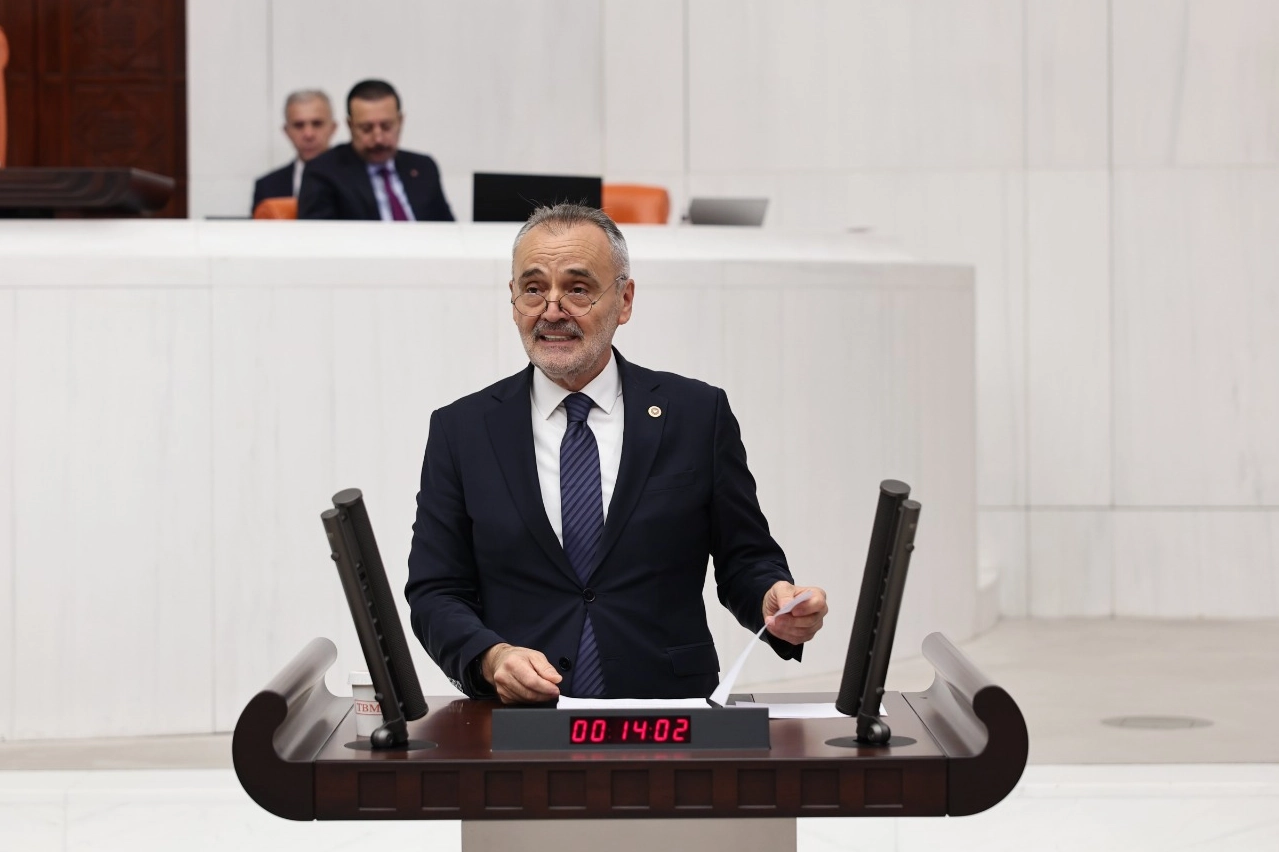 İYİ Partili Milletvekili Akalın'dan hükümete sert tepki 