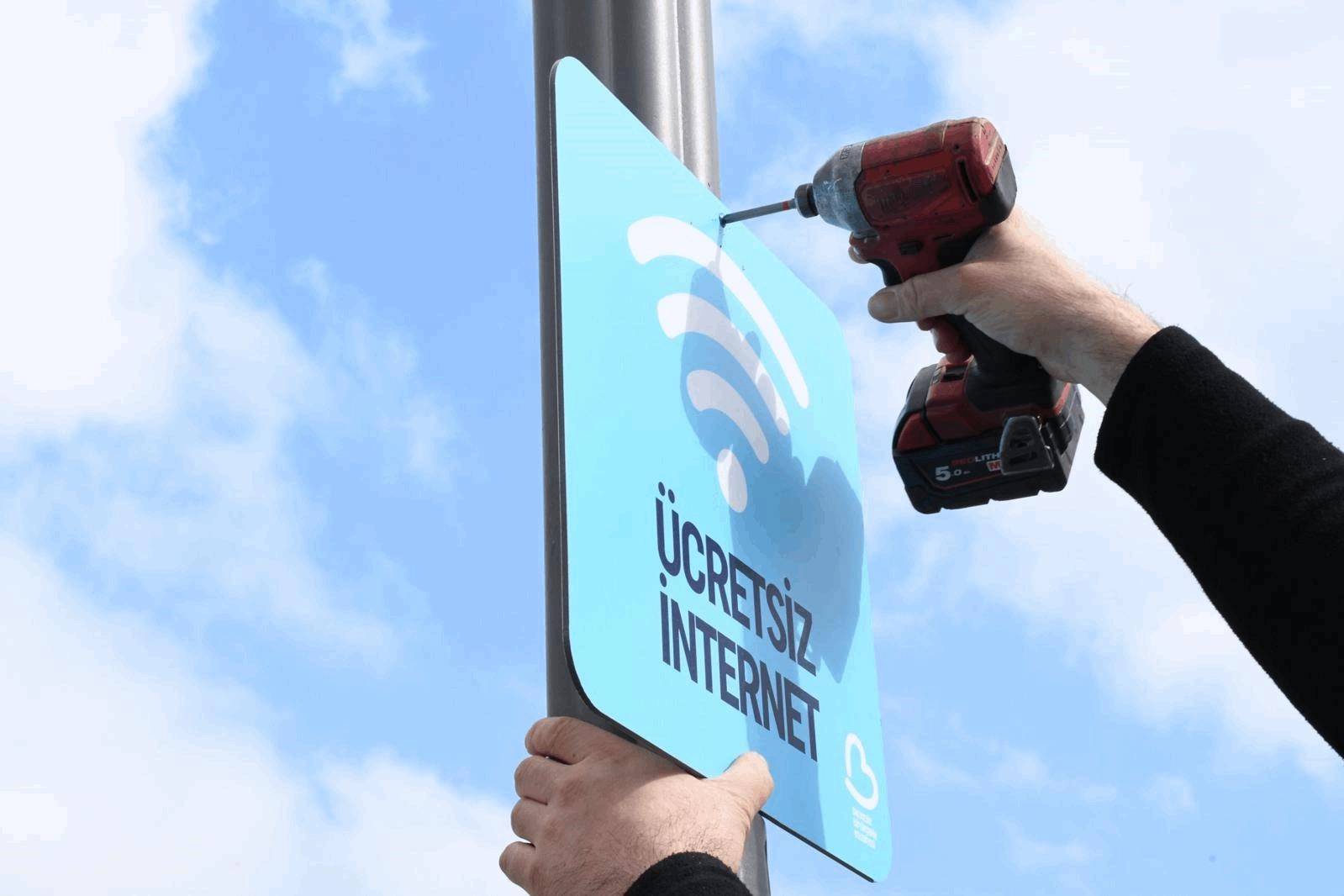 Balıkesir’de internetsiz sokak kalmayacak 