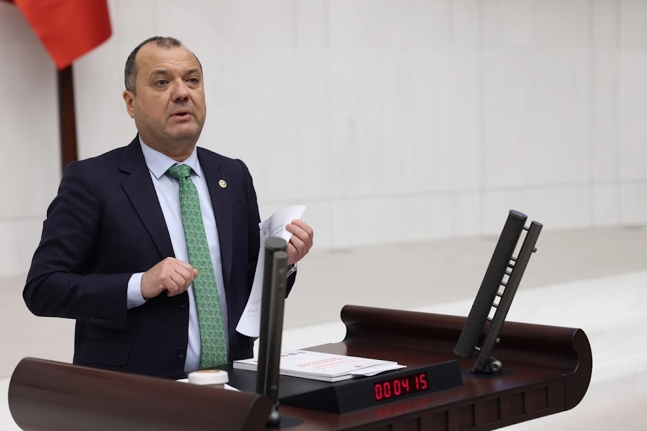 CHP'li Aygun yurtdışı burs mağdurlarına ses oldu 